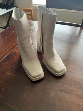 Jeffrey Campbell Cream Square-Toe Block Heel Zip Ankle Boots